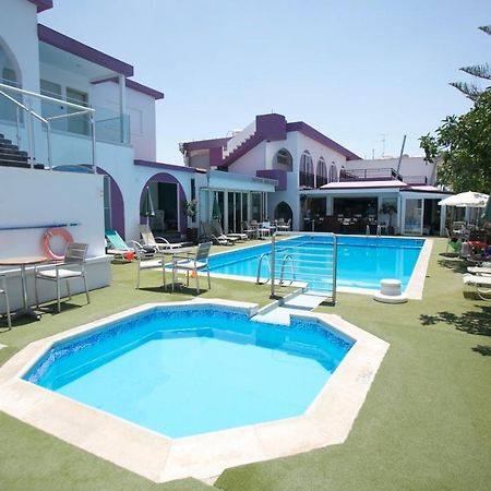 Neptune Hotel Apartments Paphos Korall-öböl Kültér fotó