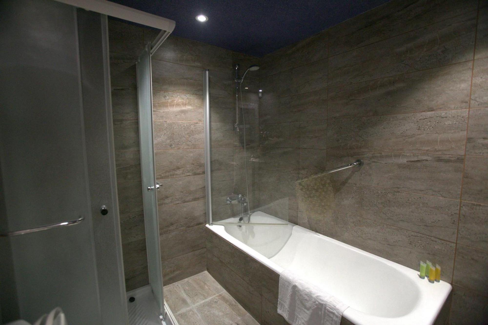 Neptune Hotel Apartments Paphos Korall-öböl Kültér fotó