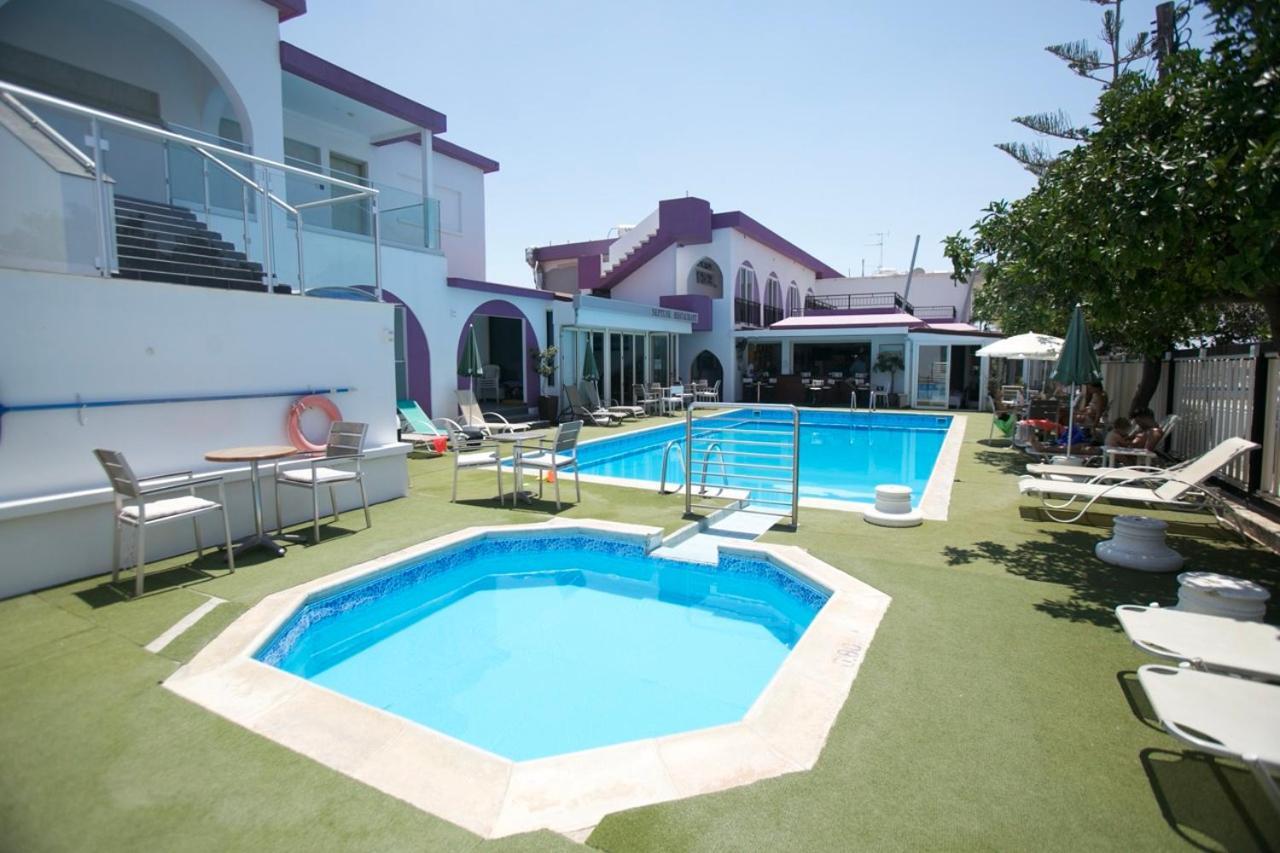 Neptune Hotel Apartments Paphos Korall-öböl Kültér fotó