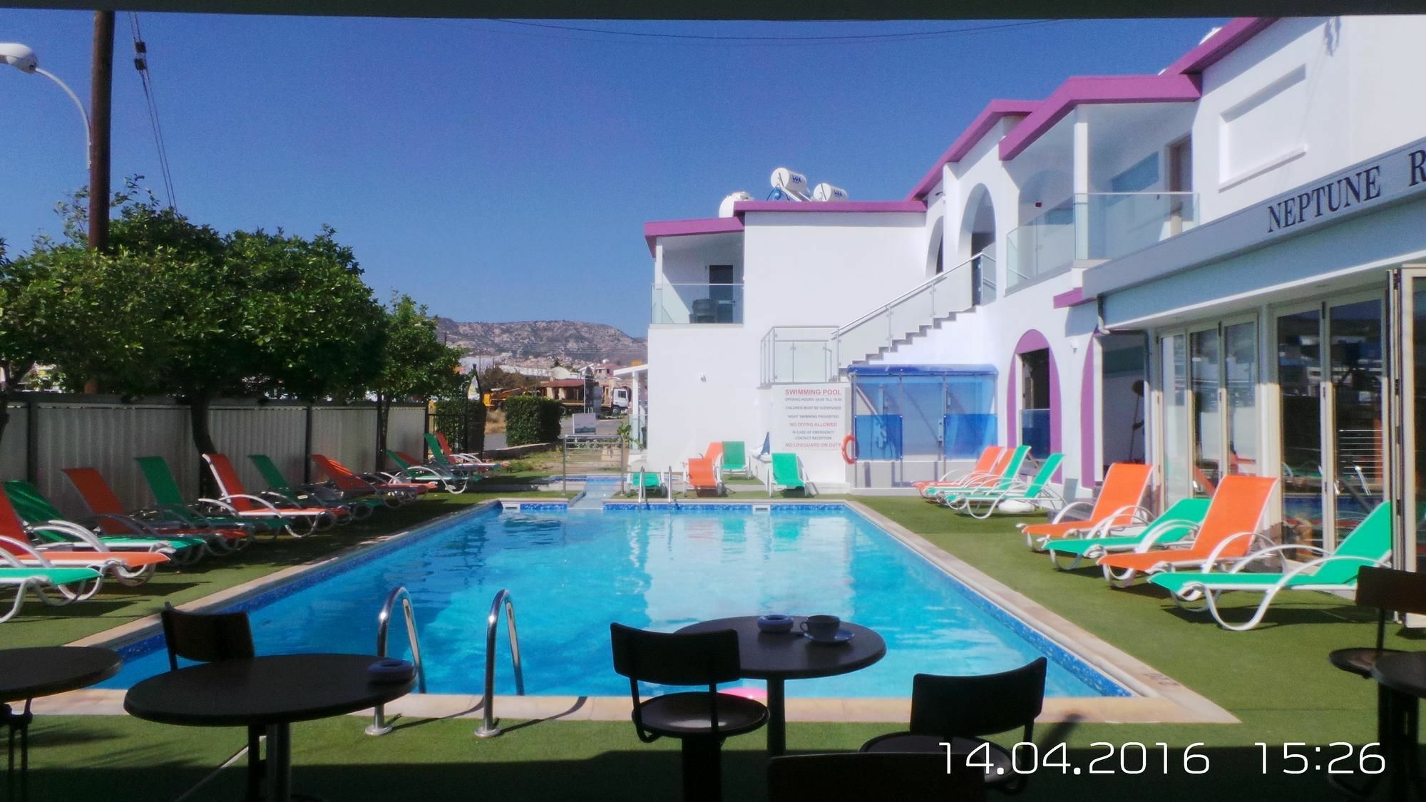 Neptune Hotel Apartments Paphos Korall-öböl Kültér fotó