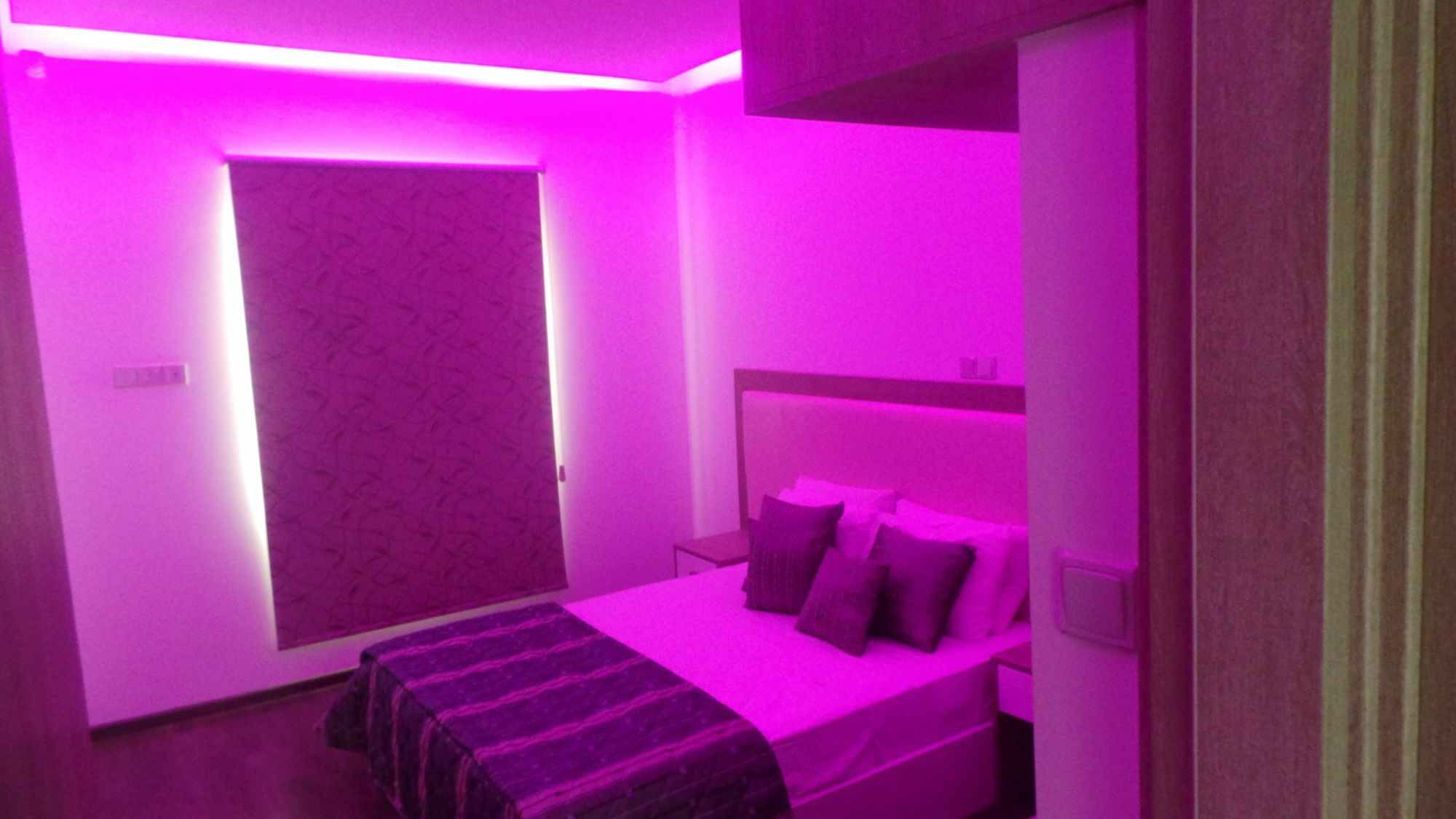 Neptune Hotel Apartments Paphos Korall-öböl Kültér fotó