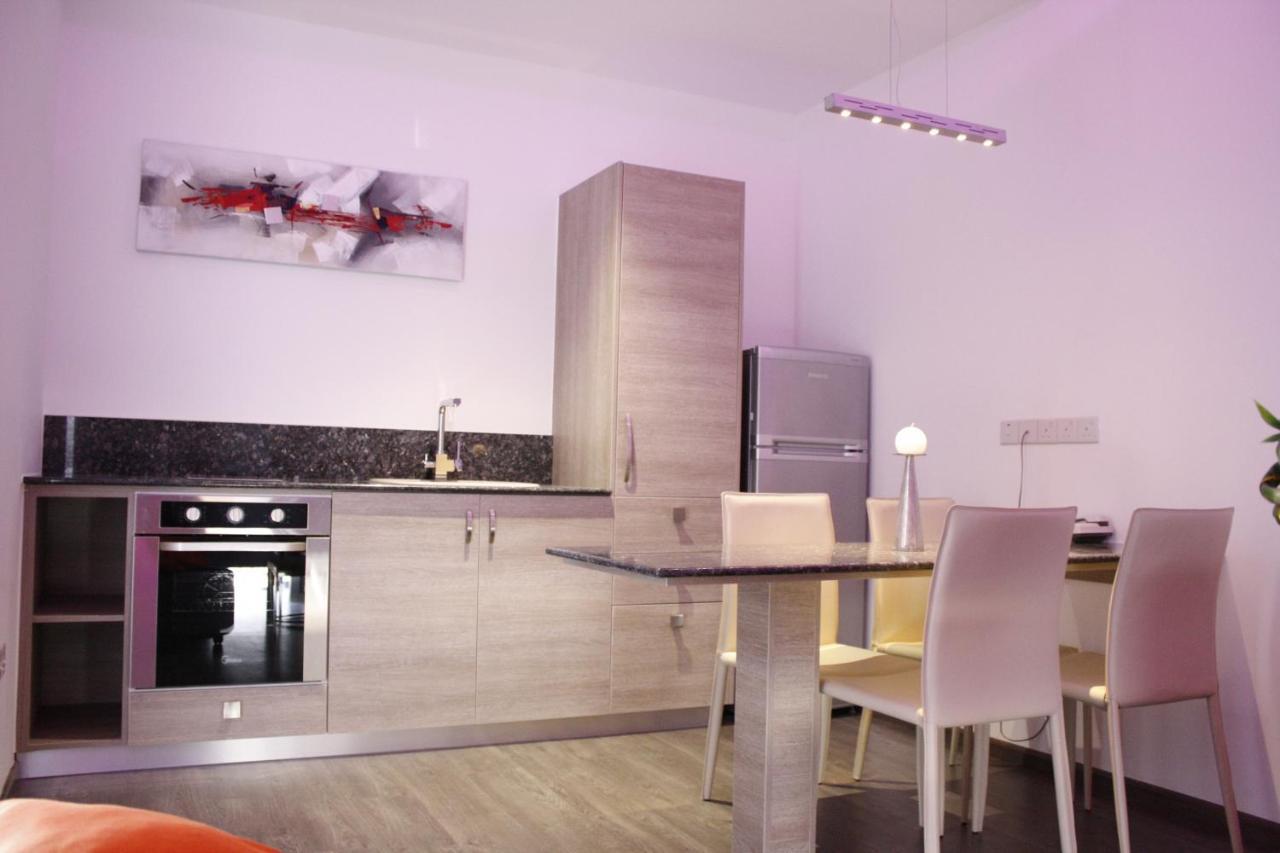 Neptune Hotel Apartments Paphos Korall-öböl Kültér fotó